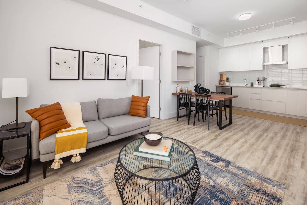 2 bedroom unit Image