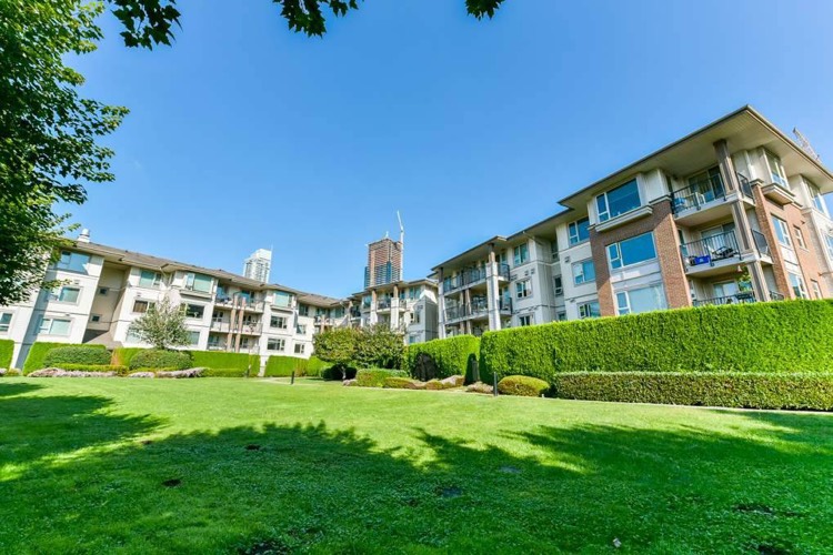 2 bedroom apartment in Montage Burnaby Vancouver BC - exterior